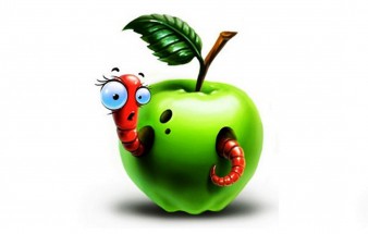 Красный червяк в зеленом яблоке - картинка					№12659