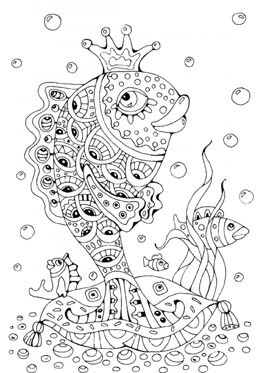Золотая рыбка в короне - раскраска №519