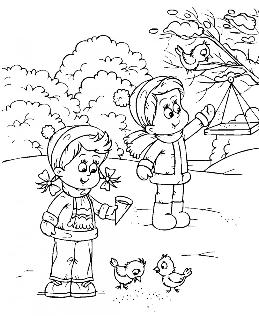 Дети кормят воробьев - раскраска №2169