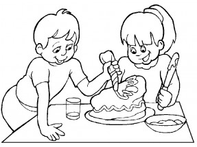 Дети пекут торт маме - раскраска					№6648